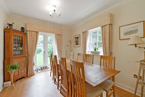 6 bedroom detached house to rent, Longbourn, Windsor, Berkshire, SL4