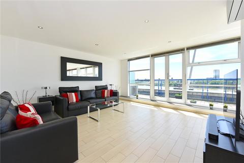 undefined, Newton Place, London, E14