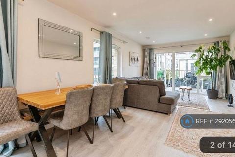2 bedroom flat to rent, Fritillary Apartments, London, NW7