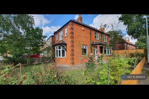 4 bedroom detached house to rent, Ruskin Avenue, Lincoln, LN2