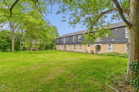 2 bedroom flat for sale, Campion, Great Linford, Milton Keynes, Buckinghamshire, MK14