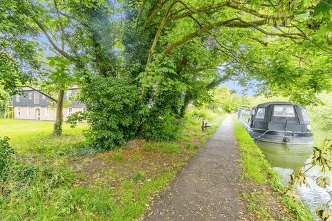 2 bedroom flat for sale, Campion, Great Linford, Milton Keynes, Buckinghamshire, MK14