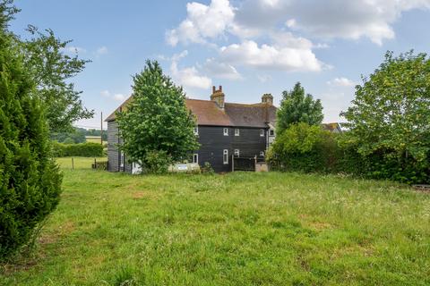 undefined, Oaks Track, Carshalton, SM5