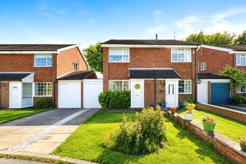 2 bedroom semi-detached house for sale, Hayle Close, Macclesfield, Cheshire, SK10