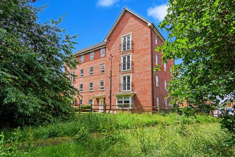 2 bedroom ground floor flat for sale, Mistle Court, Coventry, CV4