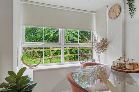 2 bedroom ground floor flat for sale, Mistle Court, Coventry, CV4
