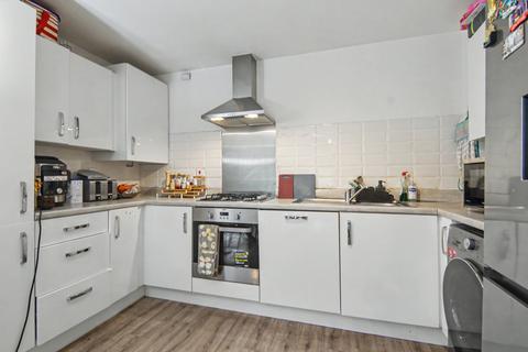 2 bedroom ground floor flat for sale, Mistle Court, Coventry, CV4