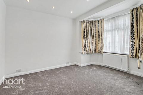 5 bedroom semi-detached house for sale, Westbury Avenue, Southall