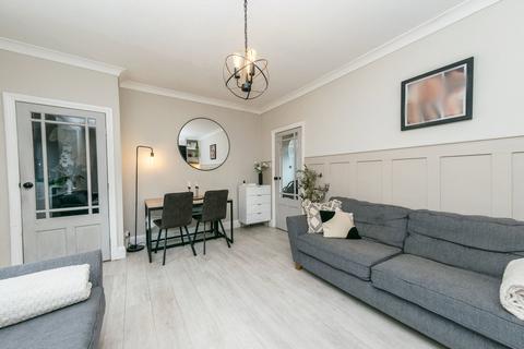 3 bedroom terraced house for sale, Cumberworth Road, Skelmanthorpe, HD8