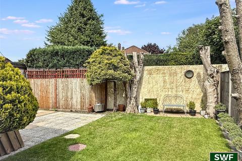 3 bedroom semi-detached house for sale, Church Road, Bradmore,