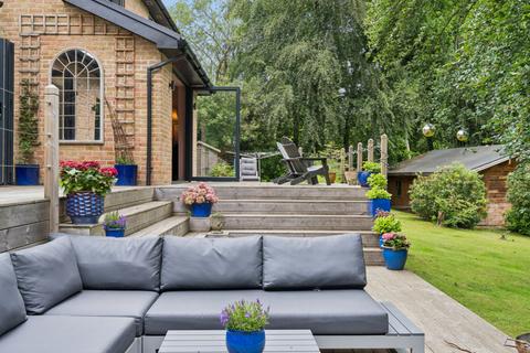 5 bedroom detached house for sale, Beeches Drive, Farnham Common, SL2