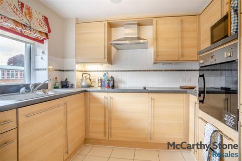 undefined, Thomas Court, Marlborough Road, Cardiff, Glamorgan, CF23 5EZ