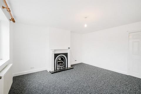 2 bedroom flat to rent, Brooklyn Court, High Road, Loughton