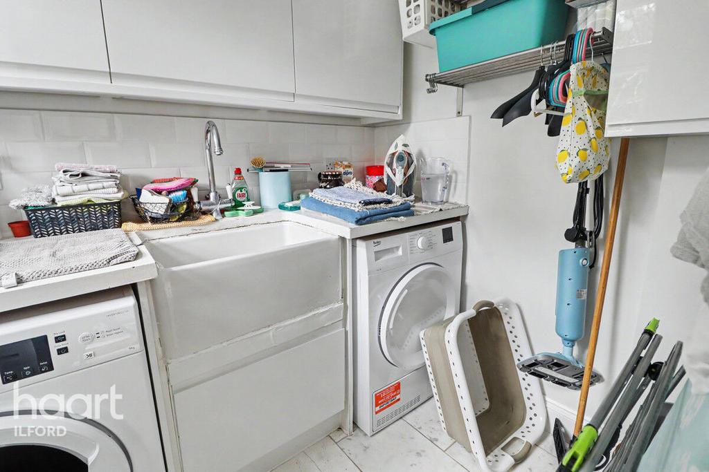 Utility room, utility