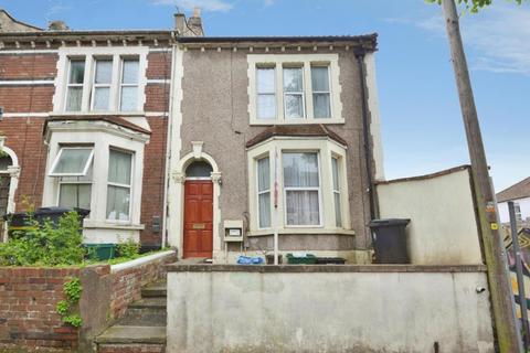 3 bedroom end of terrace house for sale, Freemantle Road, Bristol BS5 6SY