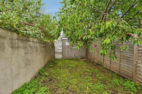 3 bedroom end of terrace house for sale, Freemantle Road, Bristol BS5 6SY
