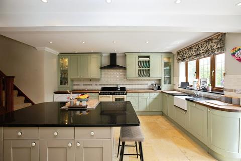5 bedroom detached house for sale, Cansiron Lane, Ashurst Wood, East Grinstead
