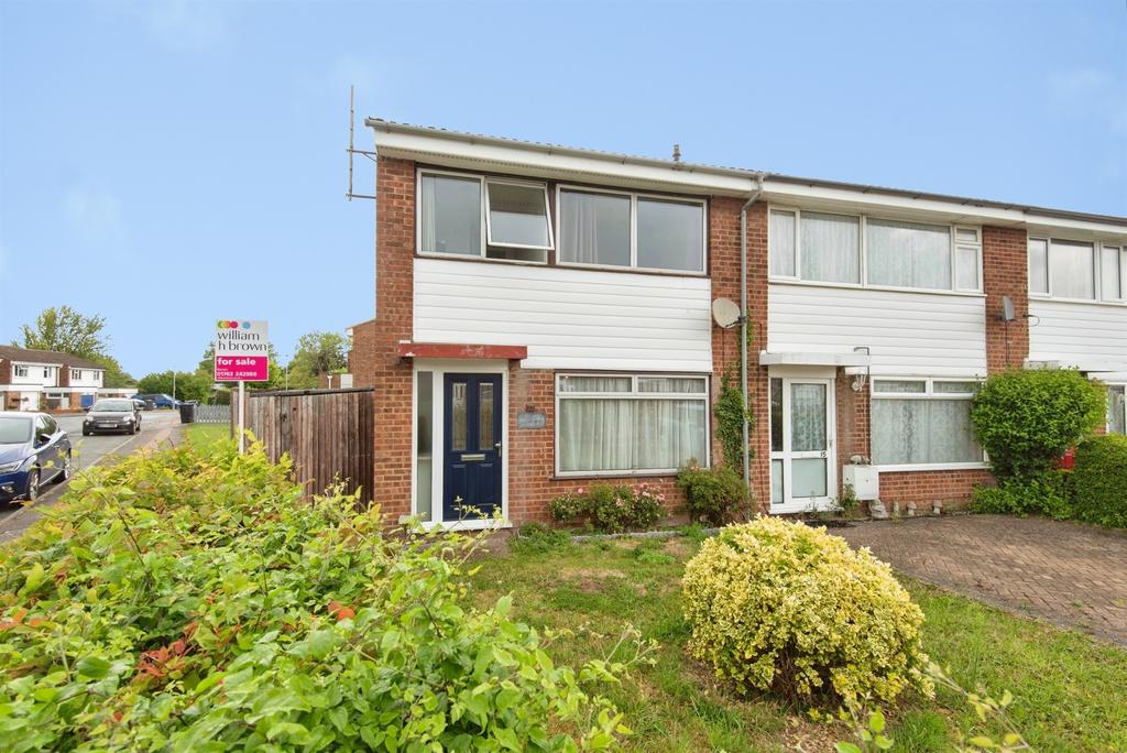 3 bedroom end of terrace house for sale