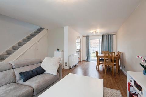 3 bedroom end of terrace house for sale, Eliot Road, Royston