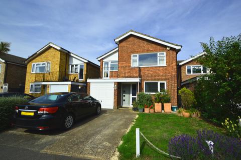 4 bedroom detached house for sale, Mandeville Drive, Surbiton KT6