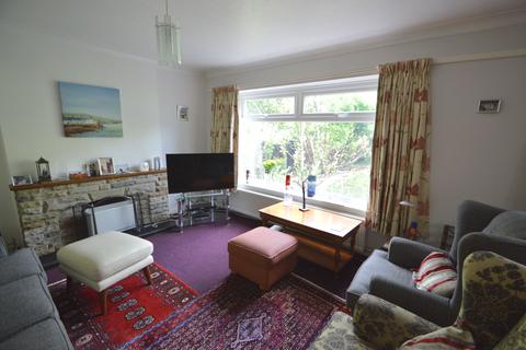 4 bedroom detached house for sale, Mandeville Drive, Surbiton KT6