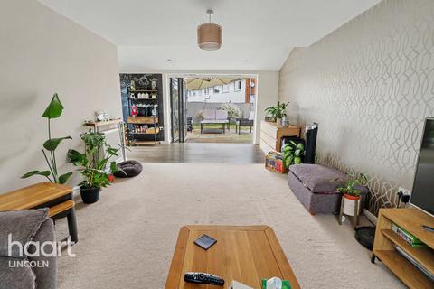4 bedroom detached house for sale, Falklands Close, Lincoln