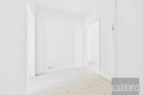 2 bedroom flat for sale, Bolebrooke Road, Bexhill on Sea