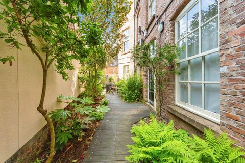 Flat - Benson Street, LIVERPOOL, Merseyside, L1