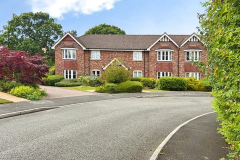 2 bedroom flat for sale, Bloomfield Close, Cheadle Hulme, SK8