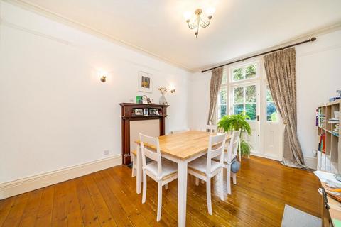 4 bedroom detached house for sale, Kingswood Road, London SW19