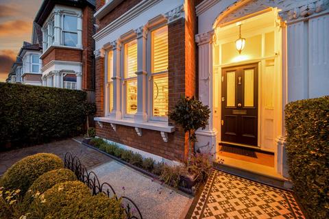 4 bedroom semi-detached house for sale, Bargery Road, Catford, London, SE6