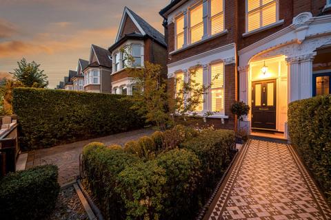 4 bedroom semi-detached house for sale, Bargery Road, Catford, London, SE6