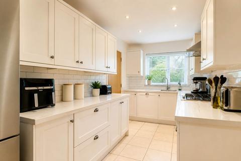 4 bedroom semi-detached house for sale, Page Place, St Albans