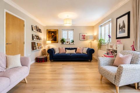 4 bedroom semi-detached house for sale, Page Place, St Albans