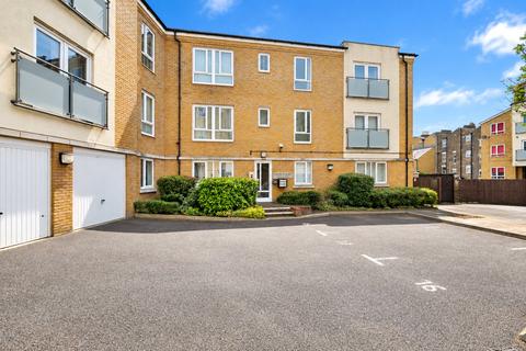 1 bedroom flat for sale, Lyon Court, High Street, Rochester, Kent, ME1
