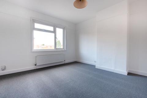 2 bedroom terraced house to rent, Mill Road, Wellingborough, NN8