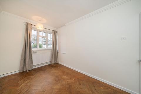 2 bedroom maisonette to rent, Effingham Road, Surbiton KT6