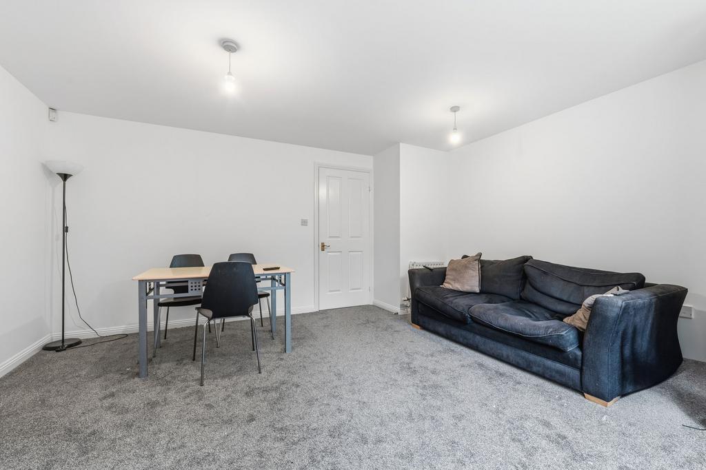 Apartment in Nottingham, The Park - View 6