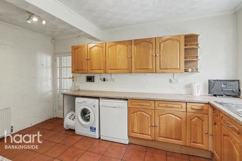2 bedroom semi-detached bungalow for sale, Tiverton Avenue, Clayhall