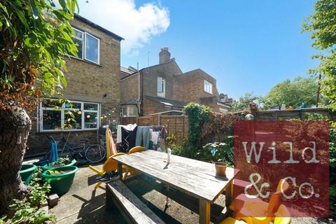 4 bedroom house for sale, Millfields Road, Hackney