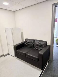 2 bedroom private hall to rent,  London Road, Stoke-on-Trent ST4