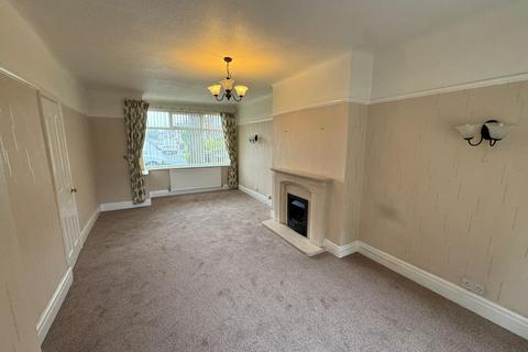3 bedroom semi-detached house to rent, Edale Road, Stretford, M32
