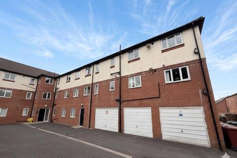 Apartment - Chorley Old Road, Bolton, Greater Manchester, BL1