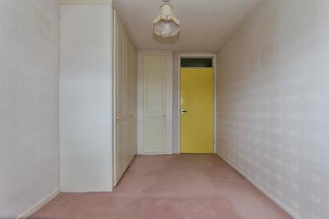 3 bedroom end of terrace house for sale, Pinewood Drive, BIRMINGHAM