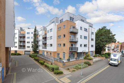 2 bedroom flat for sale, Blue Bell Court, Tonbridge TN9