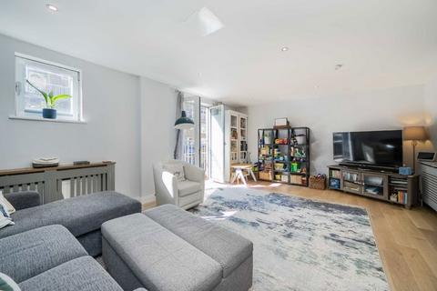5 bedroom flat for sale, Pelling Street, London E14