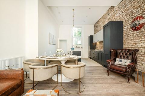 3 bedroom terraced house for sale, Mozart Street, London W10