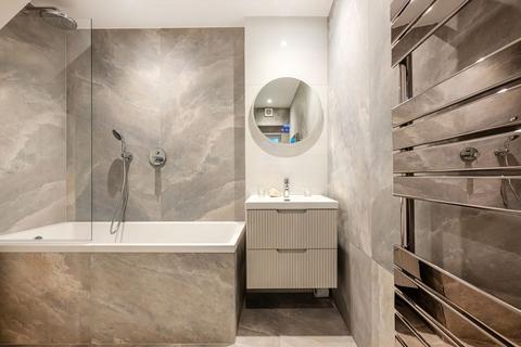 3 bedroom terraced house for sale, Mozart Street, London W10