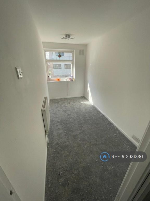 Beechwood Gardens, Liverpool, L19 – pohled 4