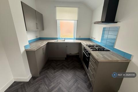 3 bedroom flat to rent, Eldon St North, Barnsley, S71